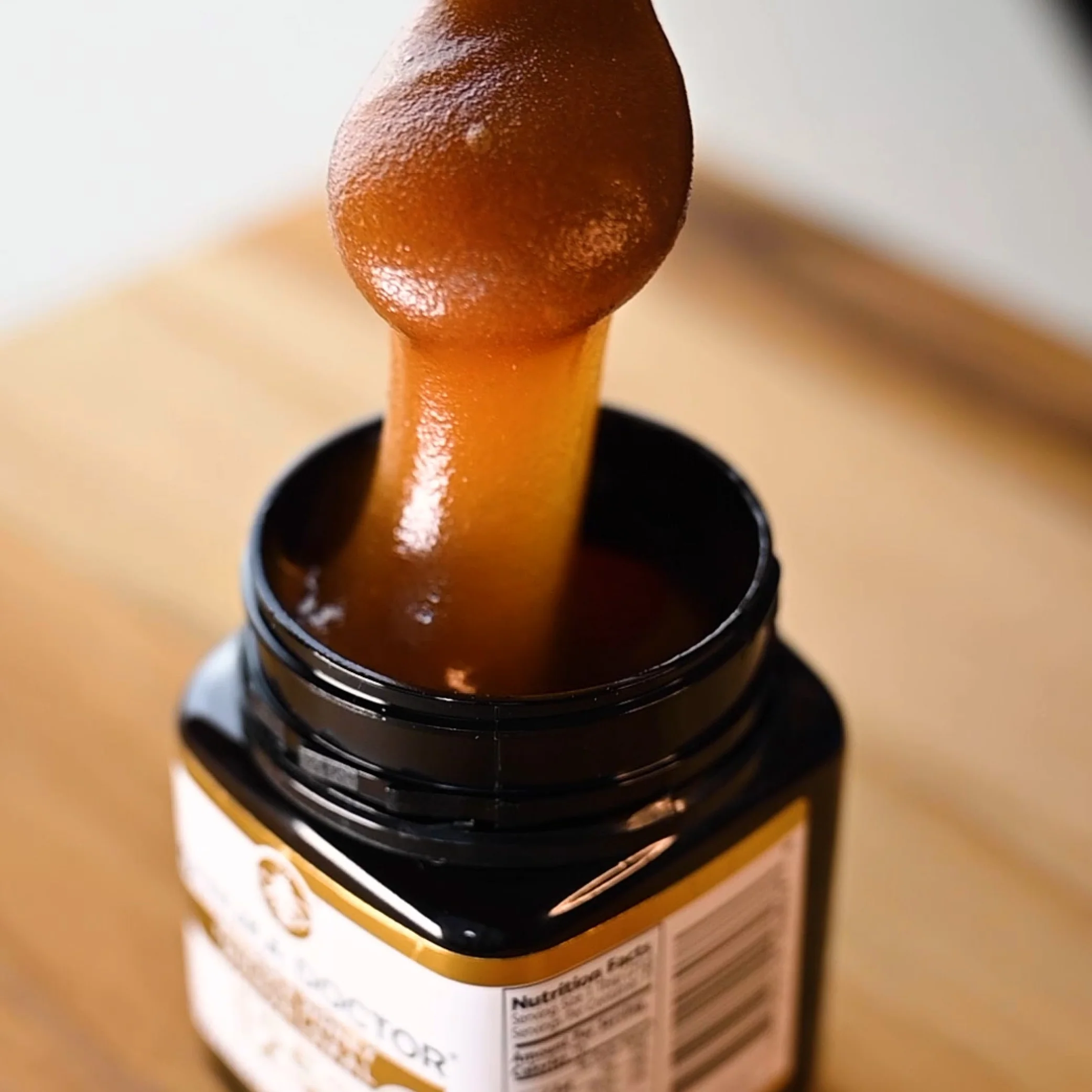 340 MGO Manuka Honey 250g - Monofloral - Image 4